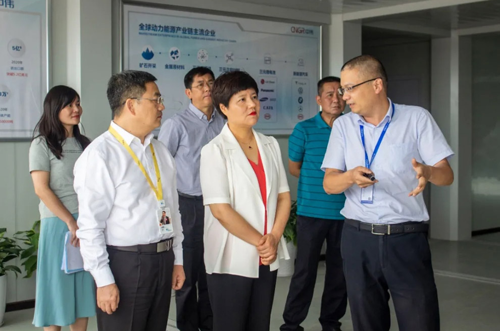 �������ʹ���-׷�󿵽�,����һ������