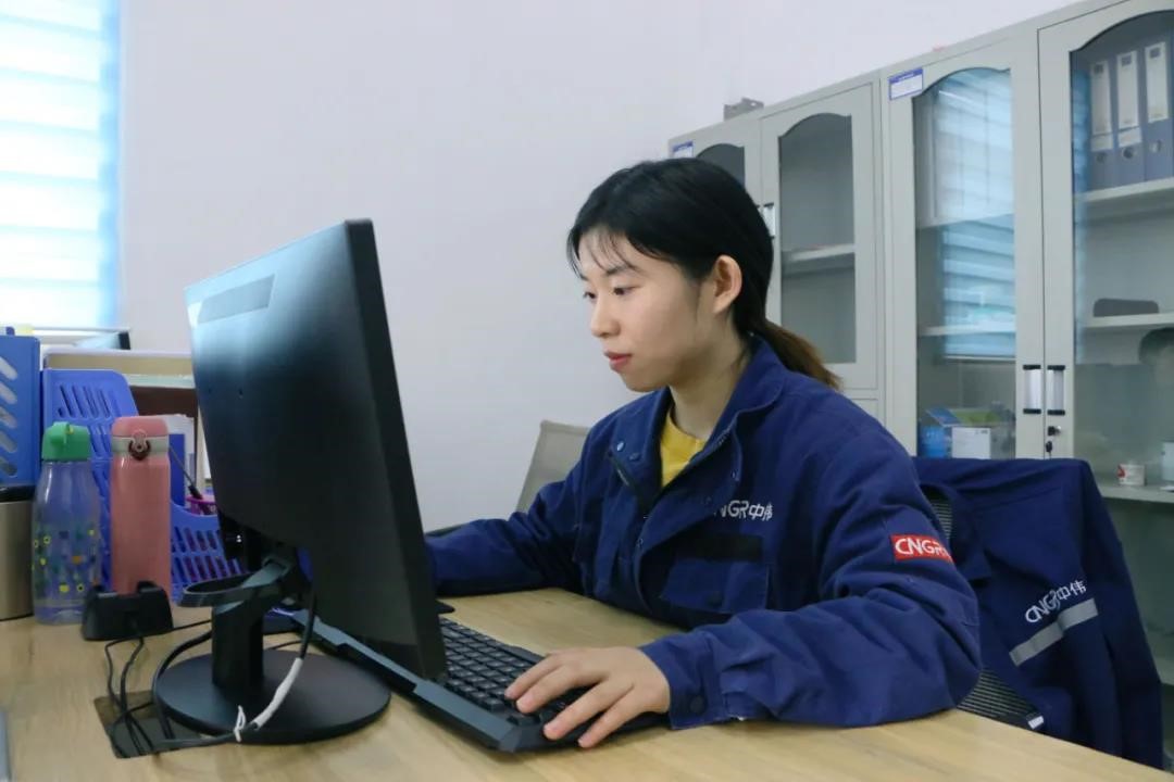 �������ʹ���-׷�󿵽�,����һ������