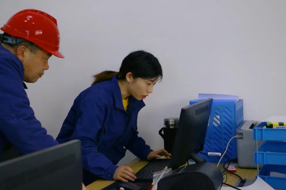 �������ʹ���-׷�󿵽�,����һ������