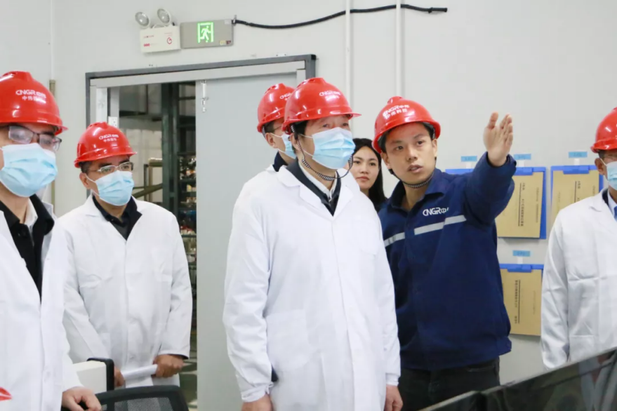 �������ʹ���-׷�󿵽�,����һ������