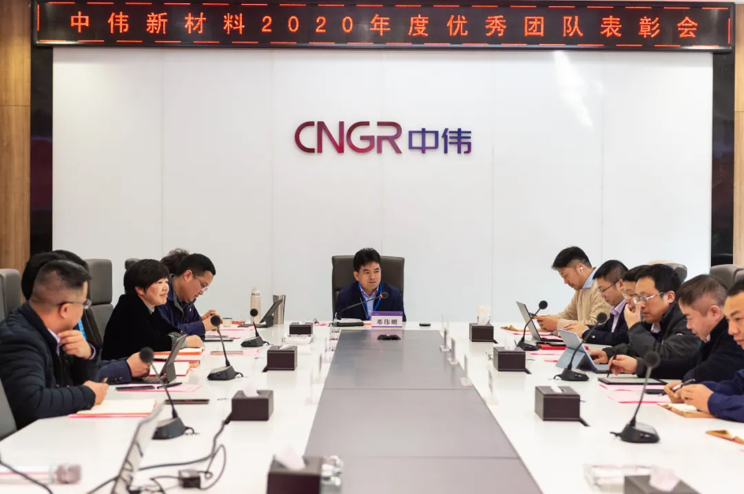 �������ʹ���-׷�󿵽�,����һ������