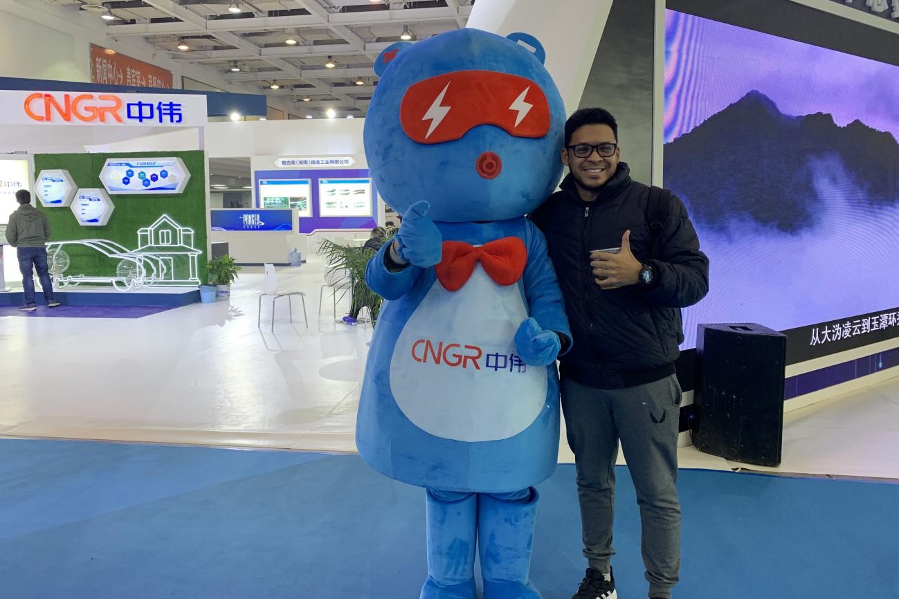 �������ʹ���-׷�󿵽�,����һ������