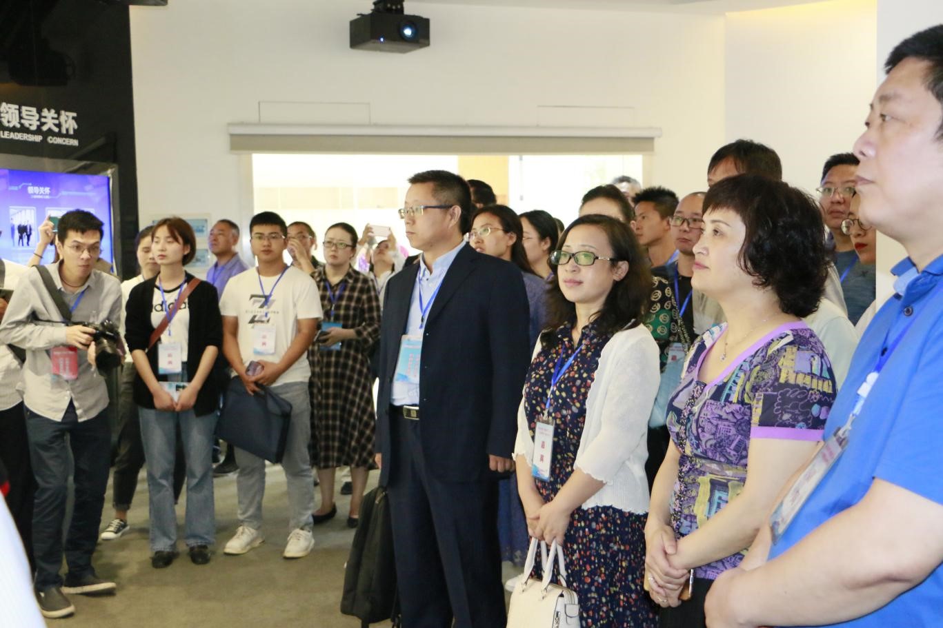 ͭ�����������߽���ҫ��ҵ����Ħ����ö�������:66856top������