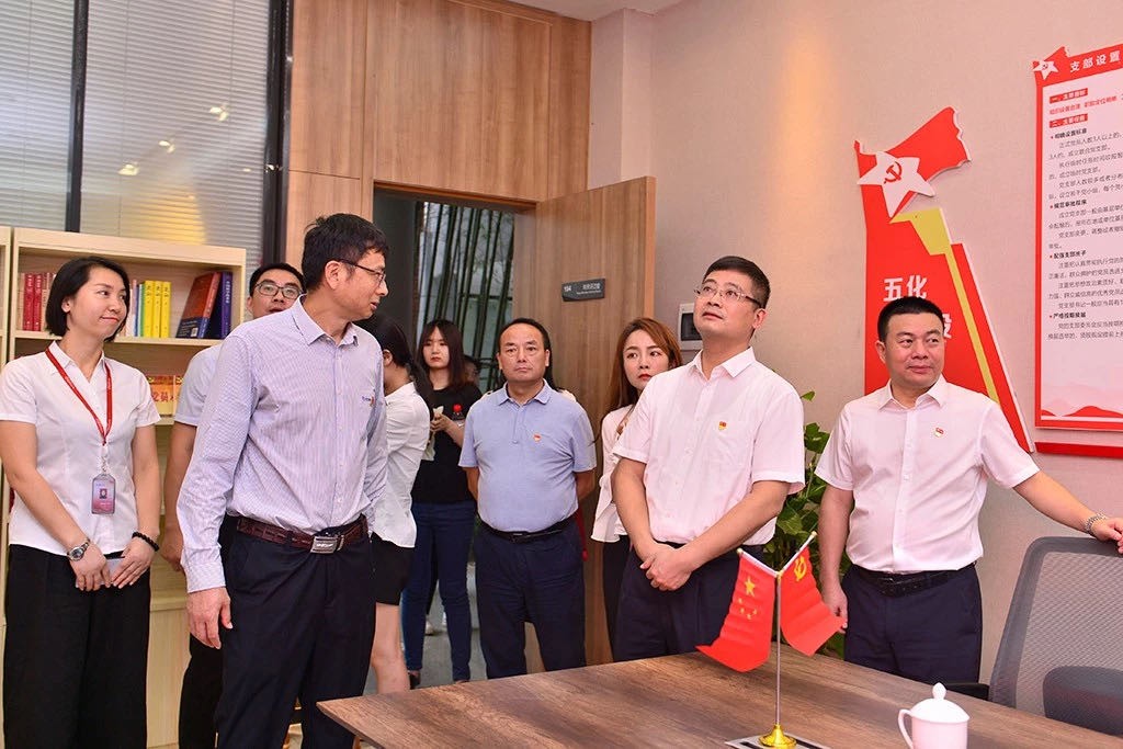 �������ʹ���-׷�󿵽�,����һ������