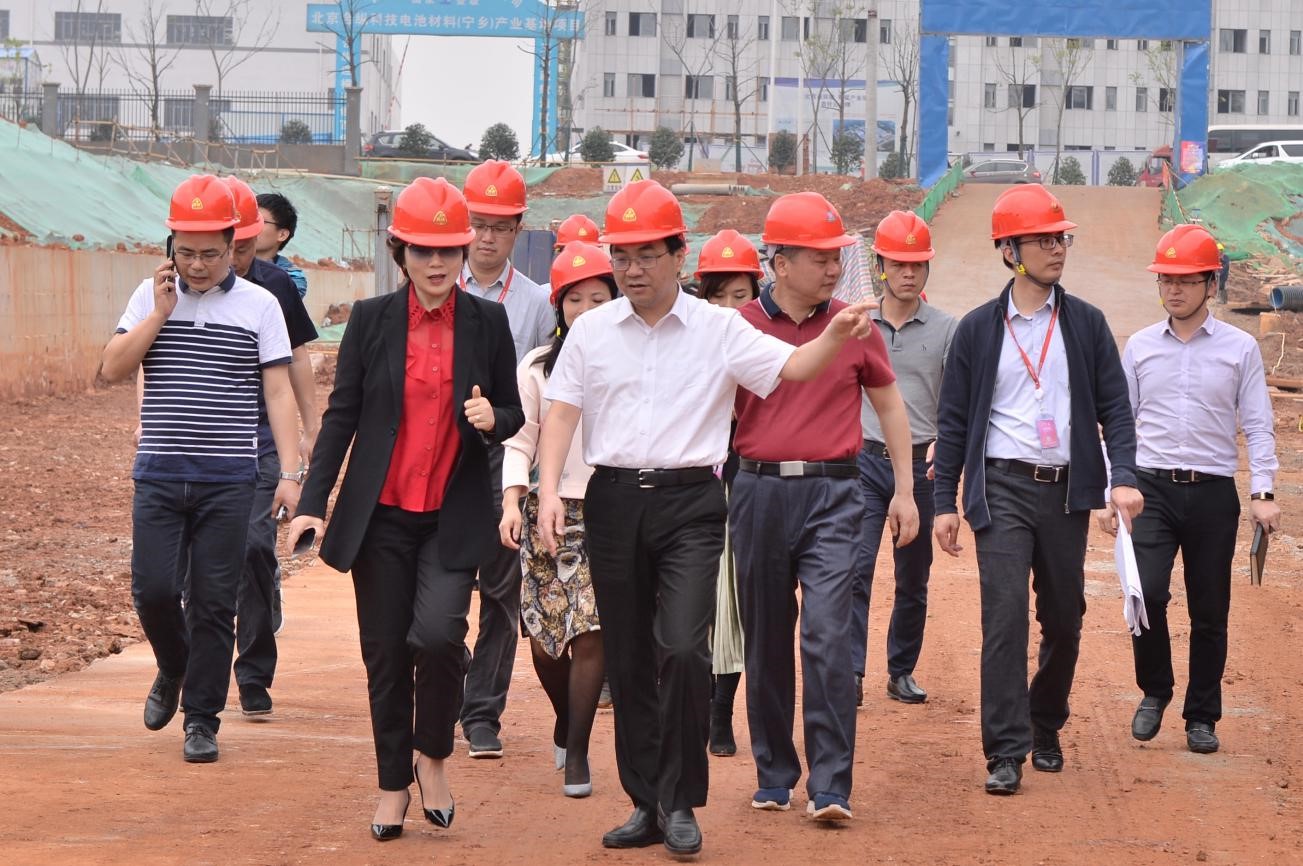 �������ʹ���-׷�󿵽�,����һ������