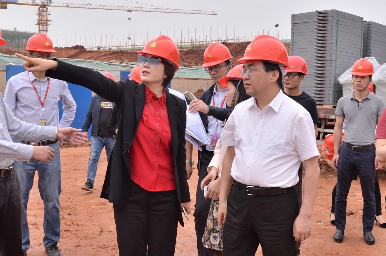 �������ʹ���-׷�󿵽�,����һ������