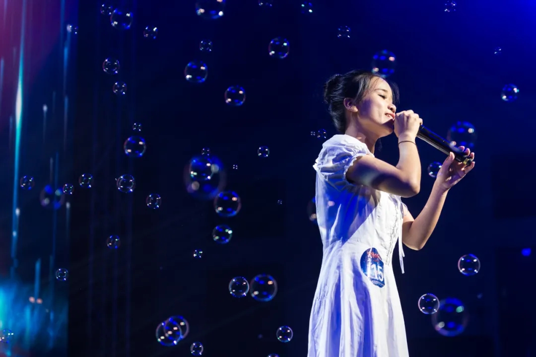 �������ʹ���-׷�󿵽�,����һ������