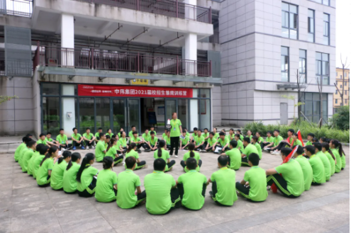 �������ʹ���-׷�󿵽�,����һ������