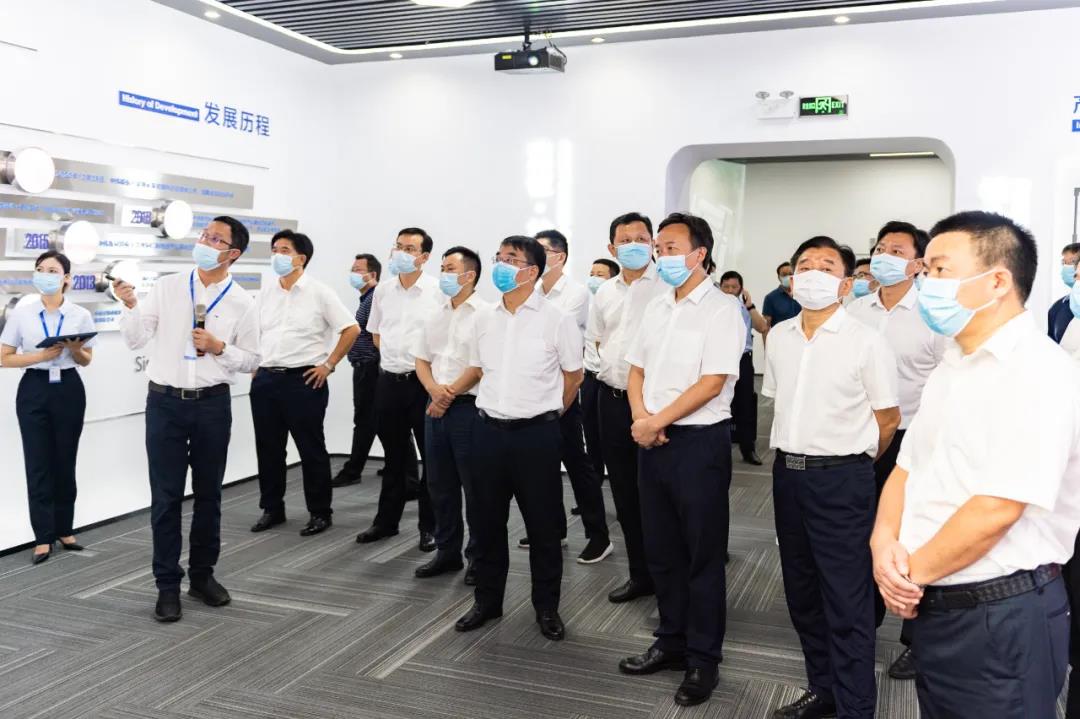 �������ʹ���-׷�󿵽�,����һ������