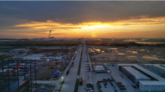 �������ʹ���-׷�󿵽�,����һ������