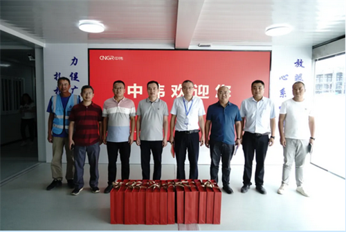 �������ʹ���-׷�󿵽�,����һ������