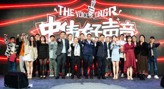 �������ʹ���-׷�󿵽�,����һ������