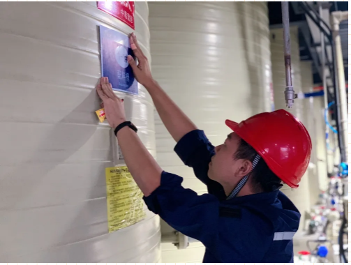 �������ʹ���-׷�󿵽�,����һ������