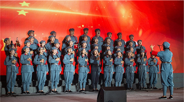 �������ʹ���-׷�󿵽�,����һ������