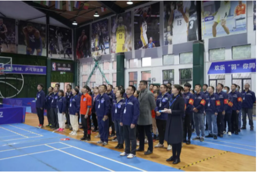 �������ʹ���-׷�󿵽�,����һ������