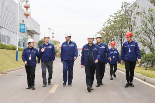 �������ʹ���-׷�󿵽�,����һ������