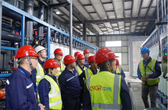 �������ʹ���-׷�󿵽�,����һ������