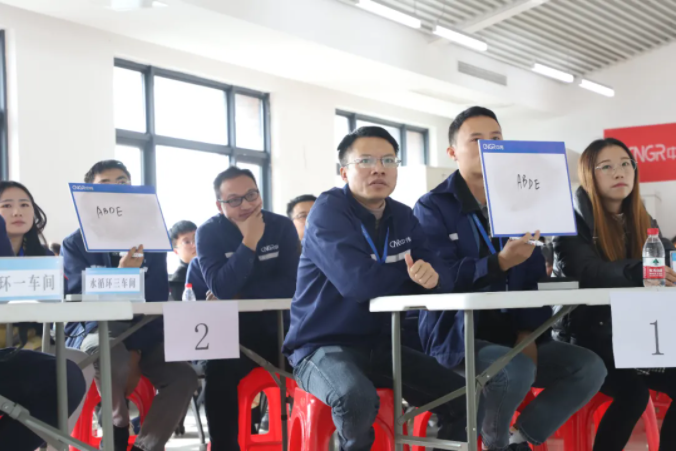 �������ʹ���-׷�󿵽�,����һ������