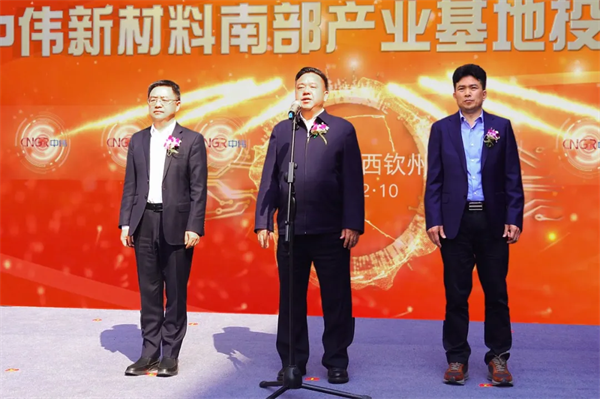 �������ʹ���-׷�󿵽�,����һ������