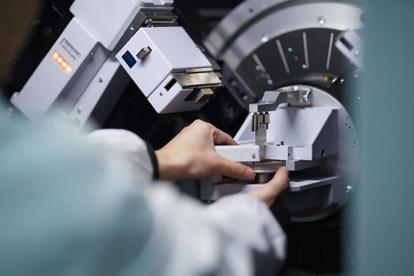 �������ʹ���-׷�󿵽�,����һ������