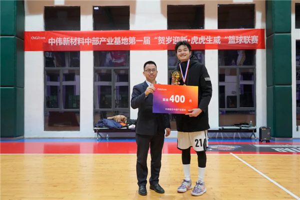 �������ʹ���-׷�󿵽�,����һ������