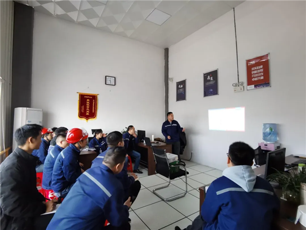 �������ʹ���-׷�󿵽�,����һ������