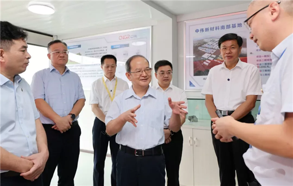 �������ʹ���-׷�󿵽�,����һ������