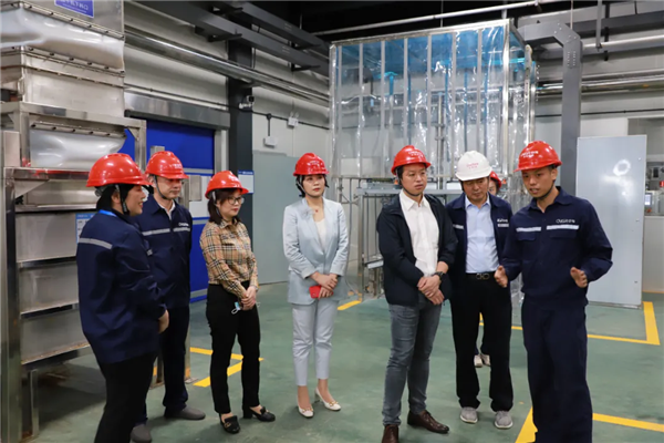 �������ʹ���-׷�󿵽�,����һ������