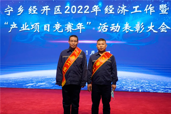 �������ʹ���-׷�󿵽�,����һ������