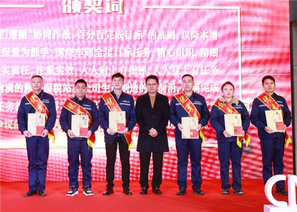 �������ʹ���-׷�󿵽�,����һ������