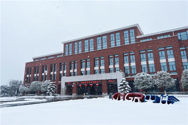 �������ʹ���-׷�󿵽�,����һ������