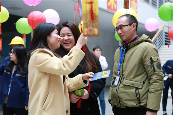 �������ʹ���-׷�󿵽�,����һ������