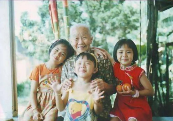 �������ʹ���-׷�󿵽�,����һ������