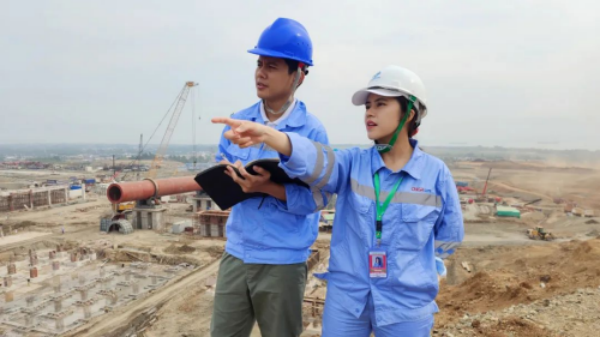 �������ʹ���-׷�󿵽�,����һ������