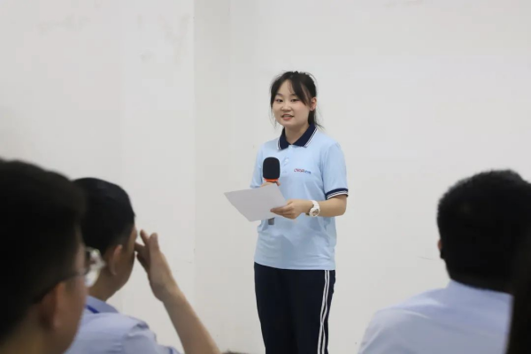 �������ʹ���-׷�󿵽�,����һ������