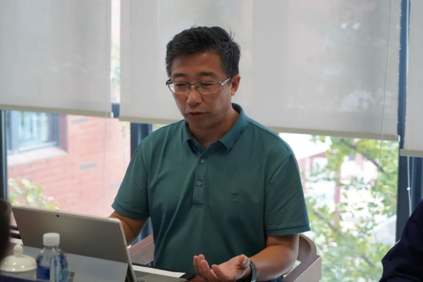 �������ʹ���-׷�󿵽�,����һ������