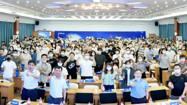 �������ʹ���-׷�󿵽�,����һ������