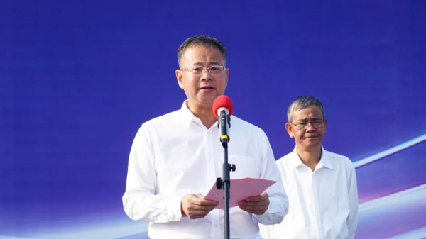 �������ʹ���-׷�󿵽�,����һ������