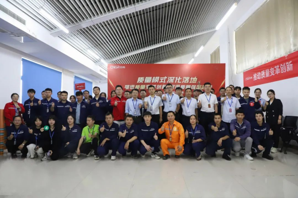 �������ʹ���-׷�󿵽�,����һ������