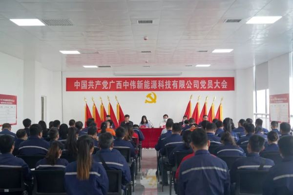 �������ʹ���-׷�󿵽�,����һ������