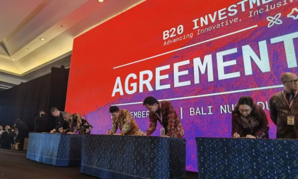 �������ʹ���-׷�󿵽�,����һ������