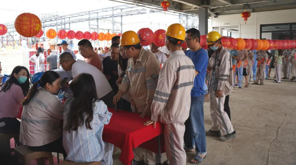 �������ʹ���-׷�󿵽�,����һ������