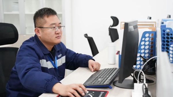 �������ʹ���-׷�󿵽�,����һ������