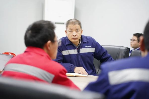 �������ʹ���-׷�󿵽�,����һ������