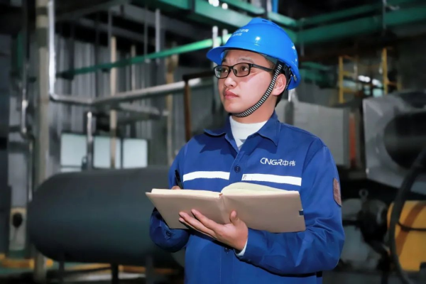 �������ʹ���-׷�󿵽�,����һ������