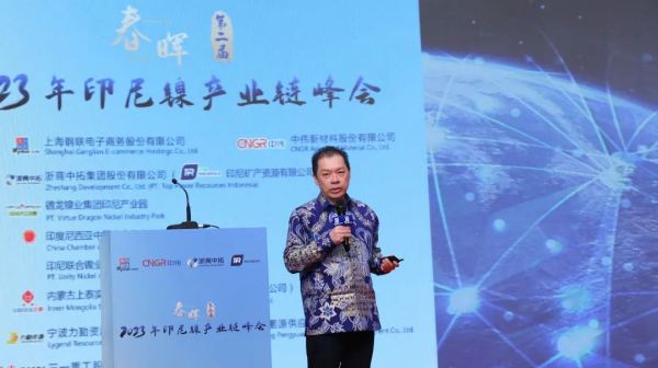 �������ʹ���-׷�󿵽�,����һ������