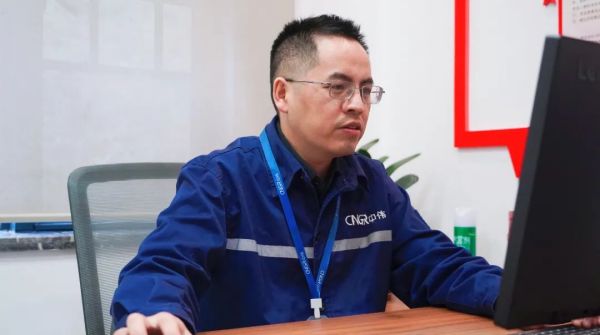 �������ʹ���-׷�󿵽�,����һ������