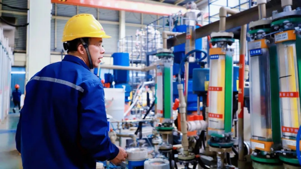 �������ʹ���-׷�󿵽�,����һ������