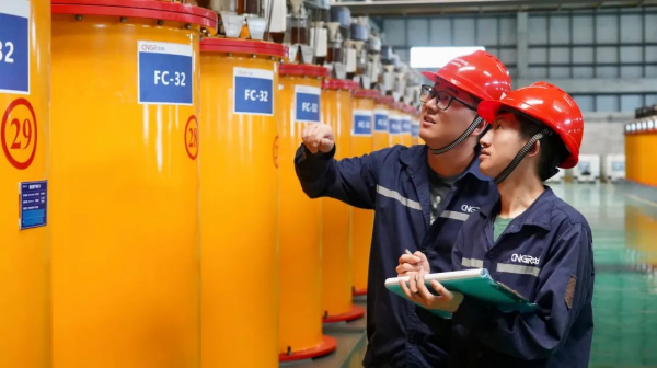 �������ʹ���-׷�󿵽�,����һ������