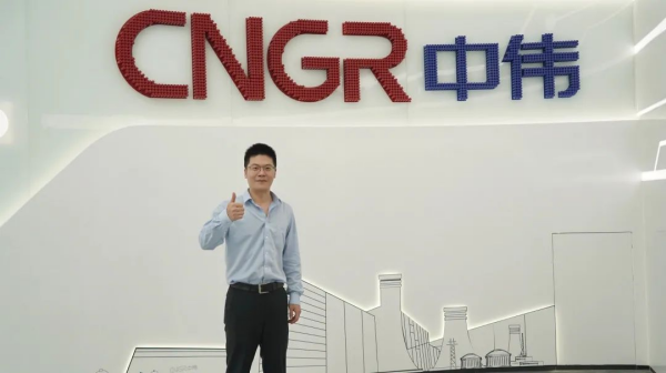 �������ʹ���-׷�󿵽�,����һ������